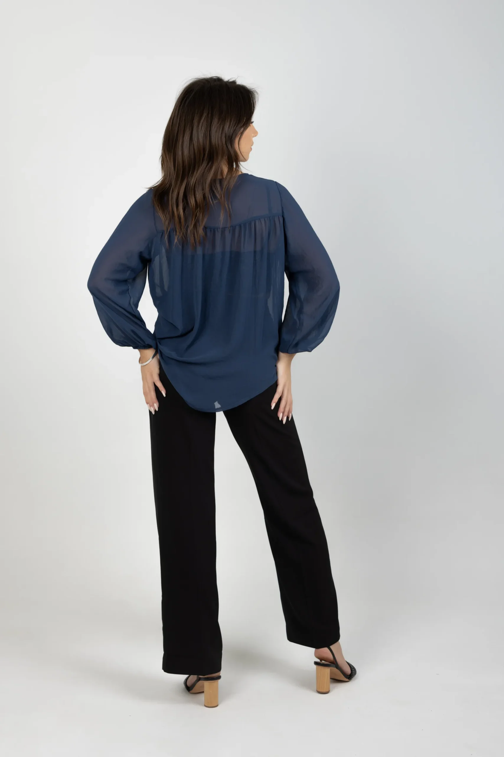 blank_space_label_amy_top_6.webp Shirts & Tops-BLANK SPACE LABEL AMY TOP TITAN