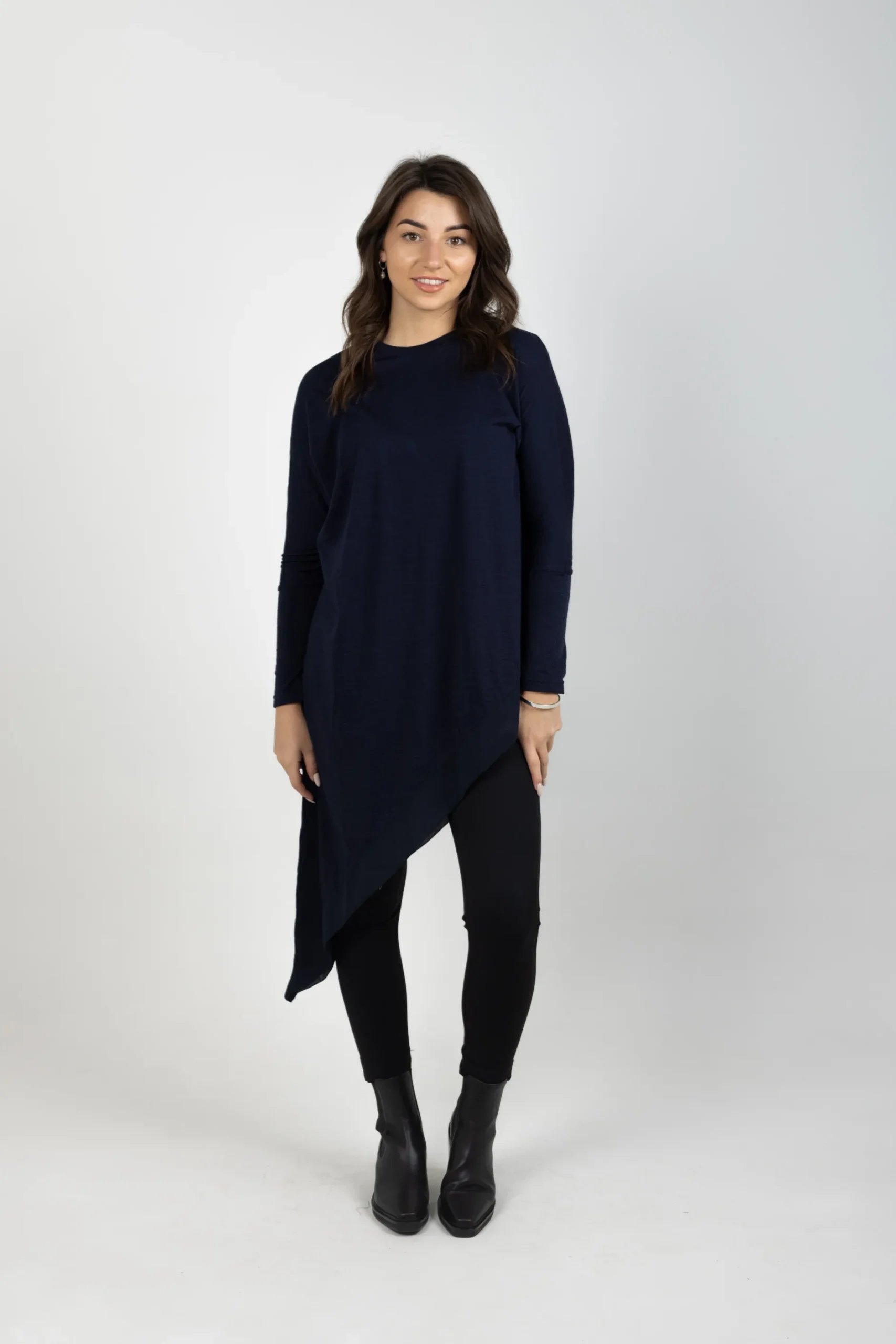 blank_space_label_sophie__2.webp Sweaters & Knitwear-BLANK SPACE LABEL SOPHIE MERINO NAVY