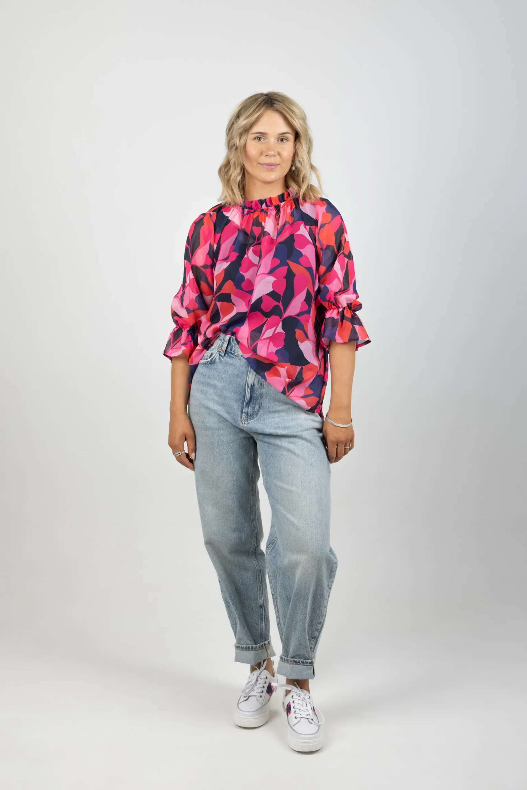 blank_space_label_tilly_t_1-5.webp Shirts & Tops-BLANK SPACE LABEL TILLY TOP CRIMSON CRAZE