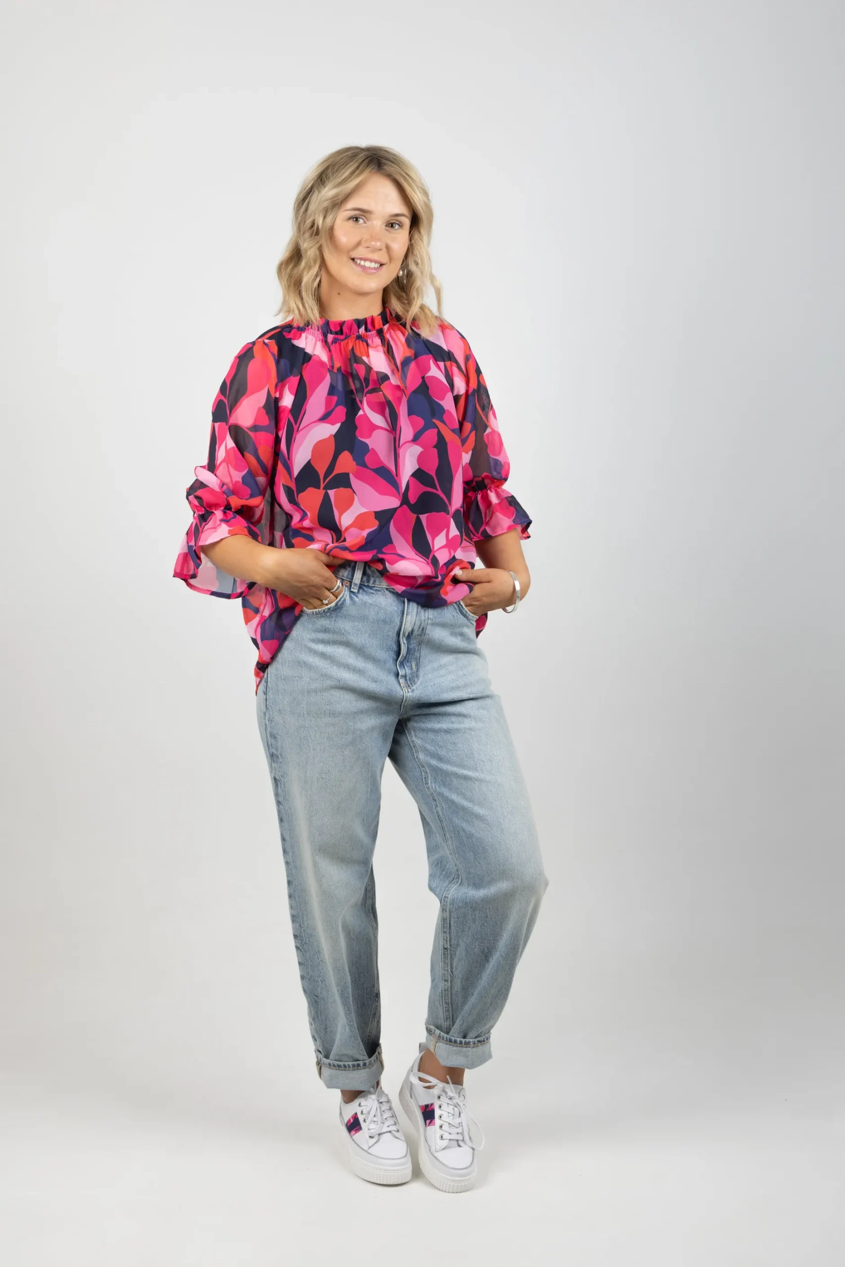 blank_space_label_tilly_t_2-5.webp Shirts & Tops-BLANK SPACE LABEL TILLY TOP CRIMSON CRAZE