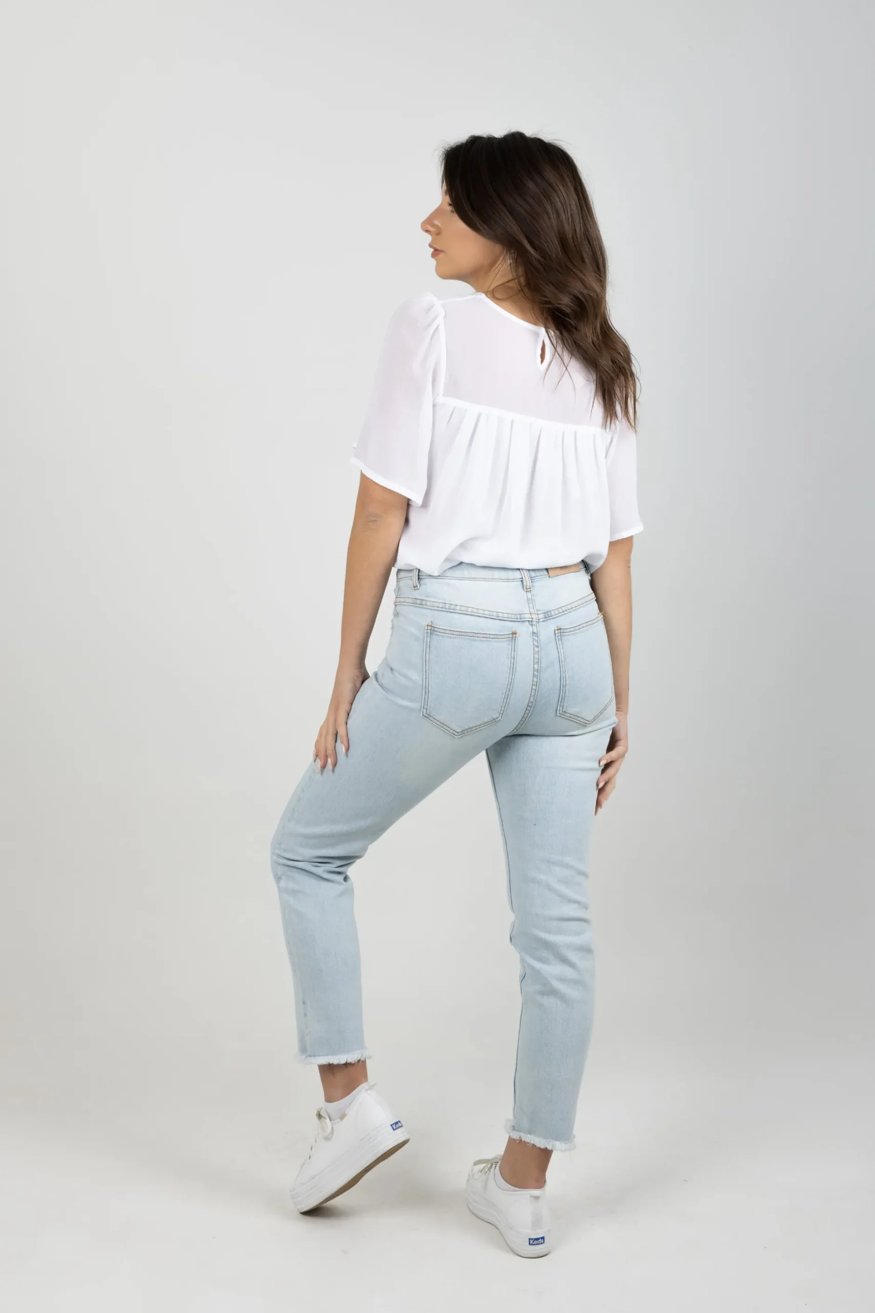 blank_space_label_toni_bo_3.webp Denim-BLANK SPACE LABEL TONI BOYFRIEND JEAN - BORROWED BLUE