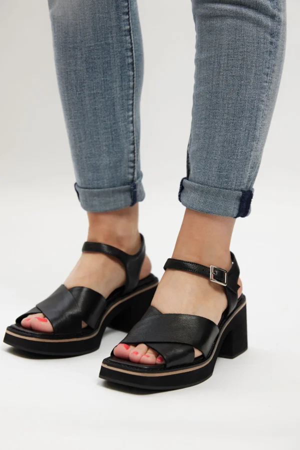 Footwear-DJANGO & JULIETTE JEMI HEEL - BLACK LEATHER