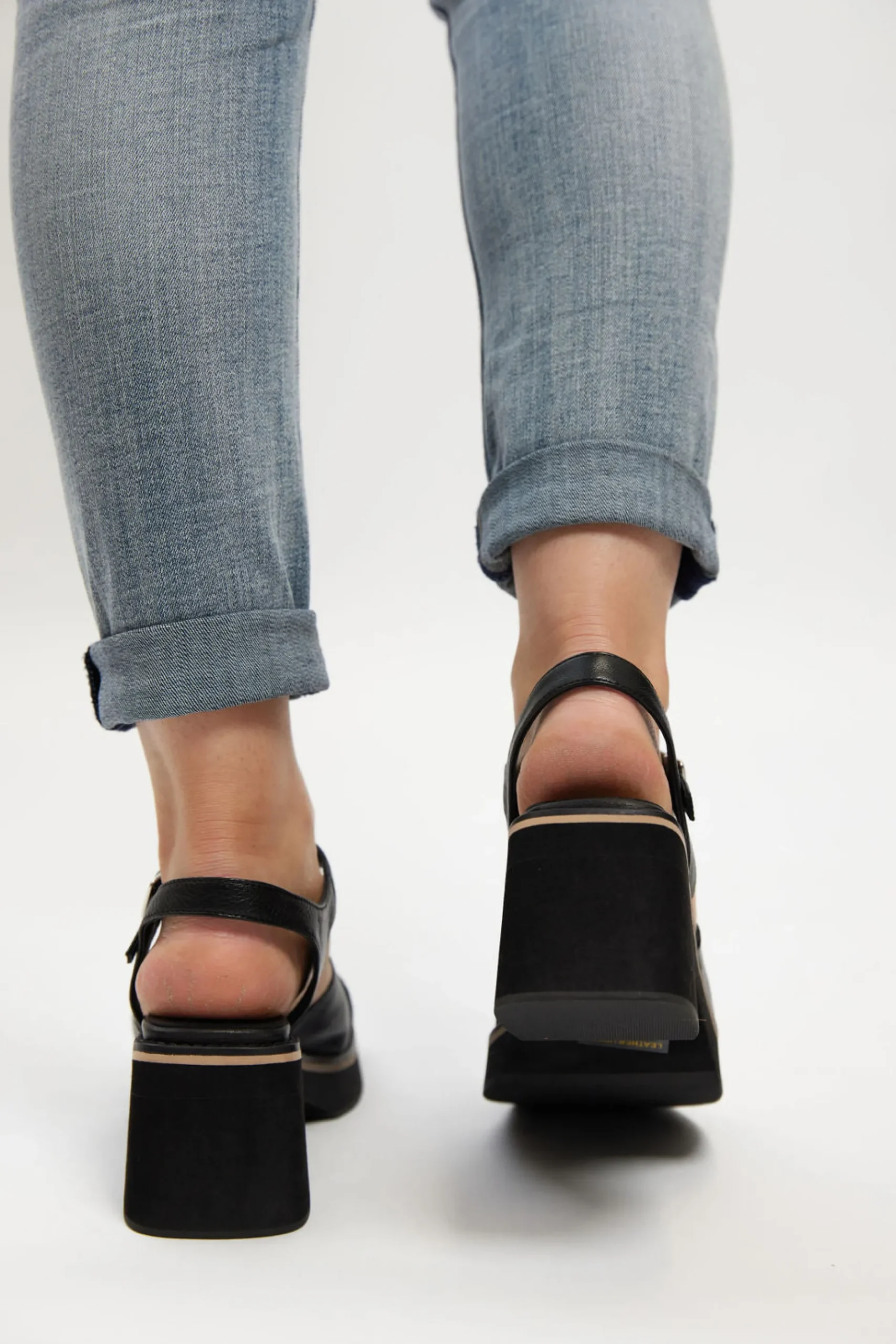 django__juliette_jemi_hee_3-1.webp Footwear-DJANGO & JULIETTE JEMI HEEL - BLACK LEATHER