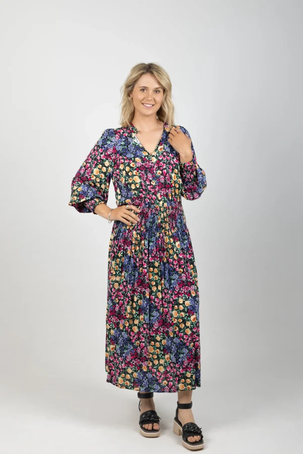 Dresses-EB&IVE LA MER SHIRRED MAXI BLUME