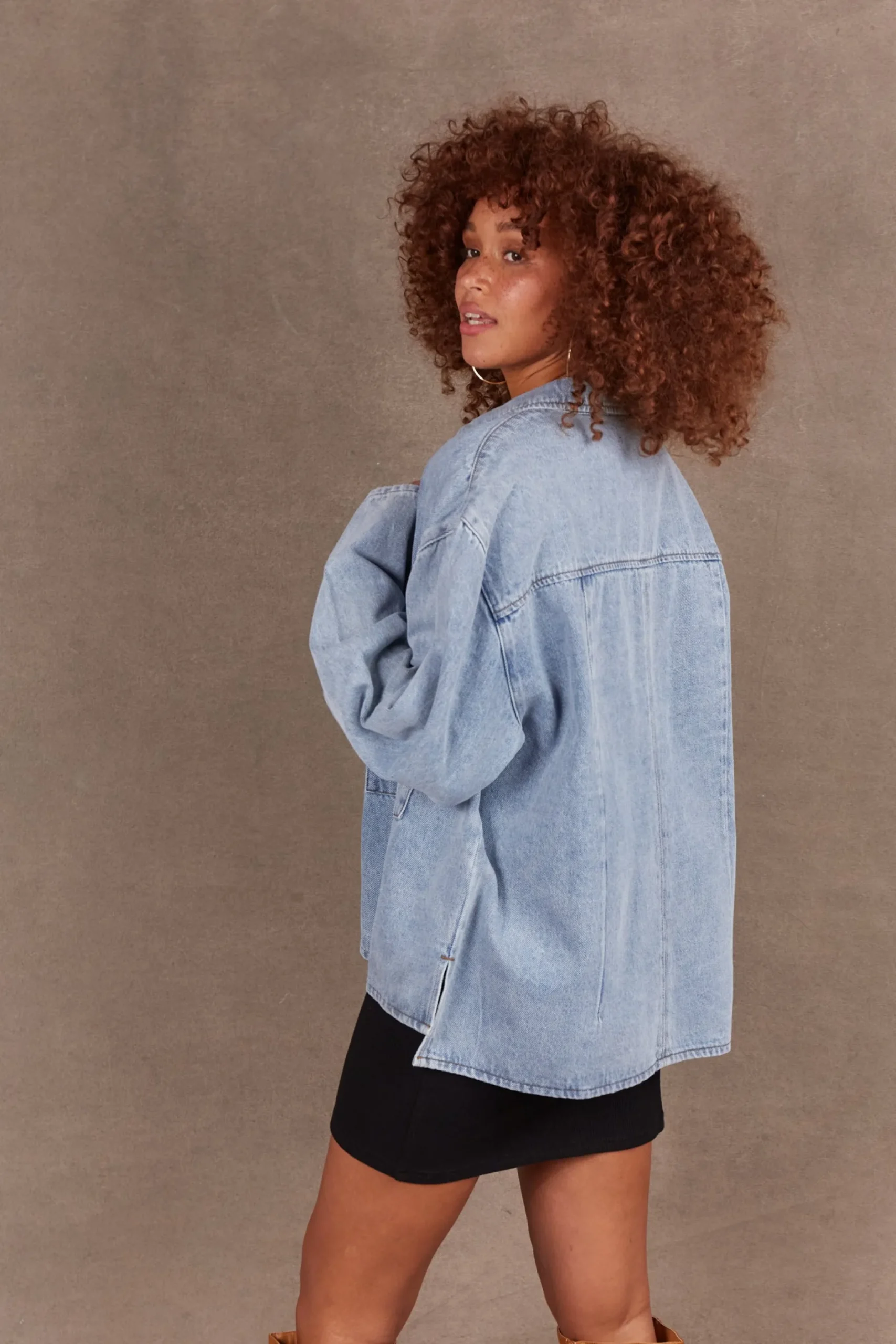 ebive_meta_denim_jacket_d_4.webp Coats & Jackets-EB&IVE META DENIM JACKET DENIM