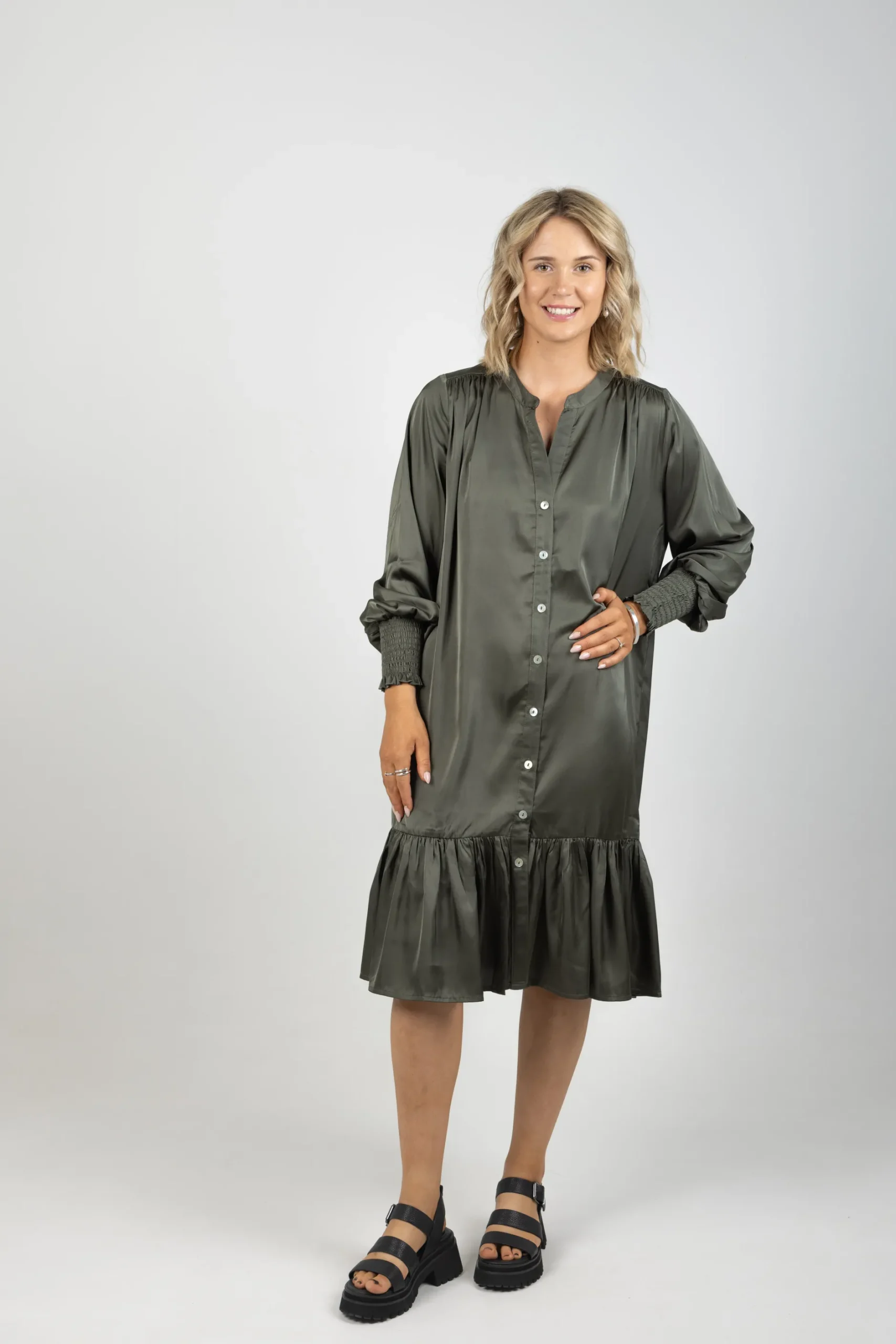 ebive_staple_dress_aspen_2.webp Dresses-EB&IVE STAPLE DRESS ASPEN