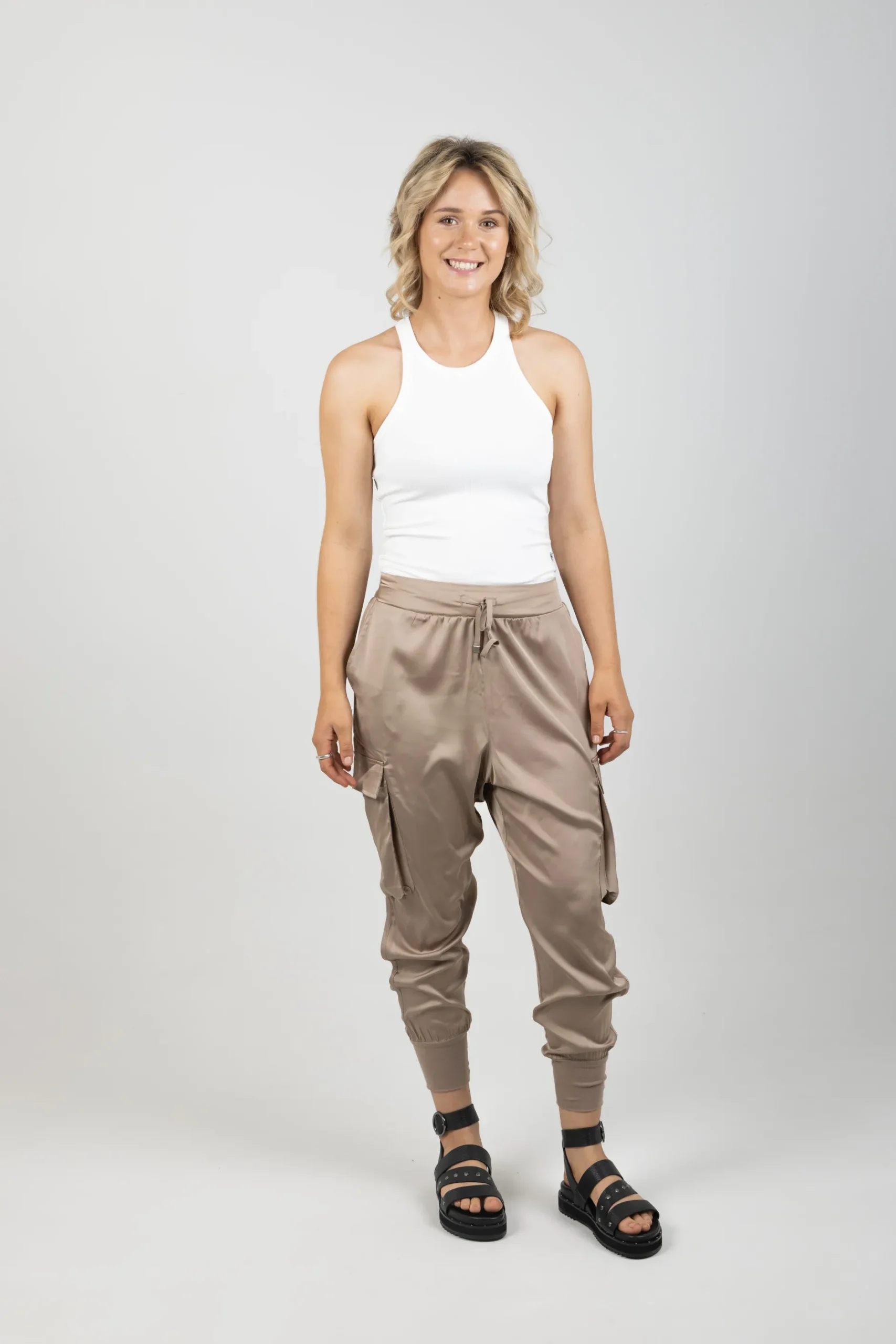 ebive_staple_pant_taupe_4.webp Pants-EB&IVE STAPLE PANT TAUPE