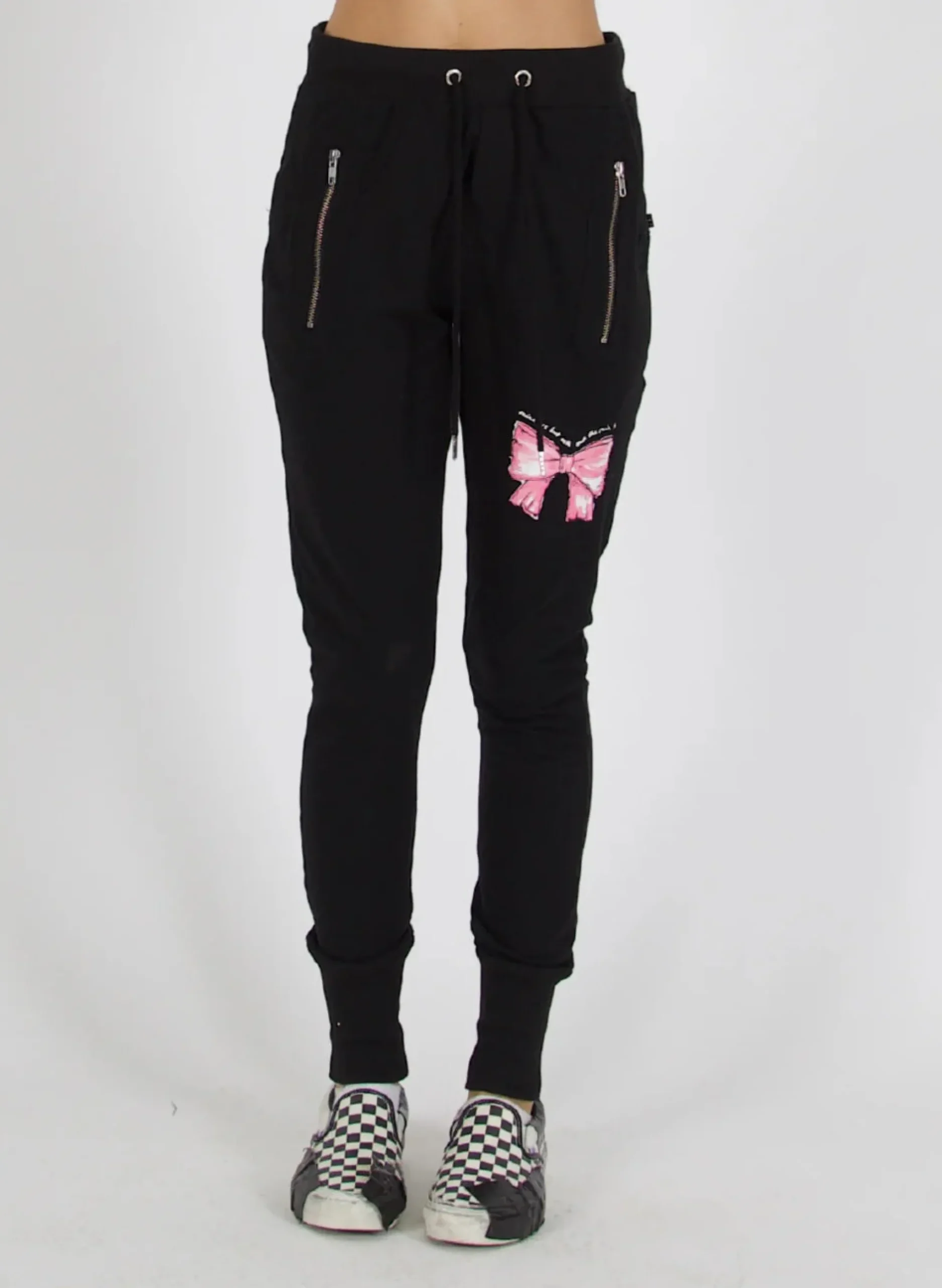 federation__escape_tracki_0-1.webp Pants-FEDERATION +. ESCAPE TRACKIE LITTLE GIFT BLACK
