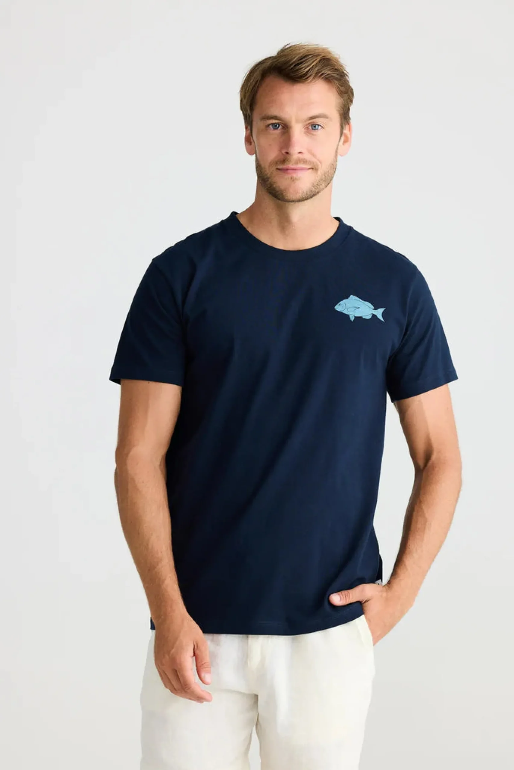 fossick_catch_you_later_t_0.webp Tees & Tanks-FOSSICK CATCH YOU LATER TEE NAVY
