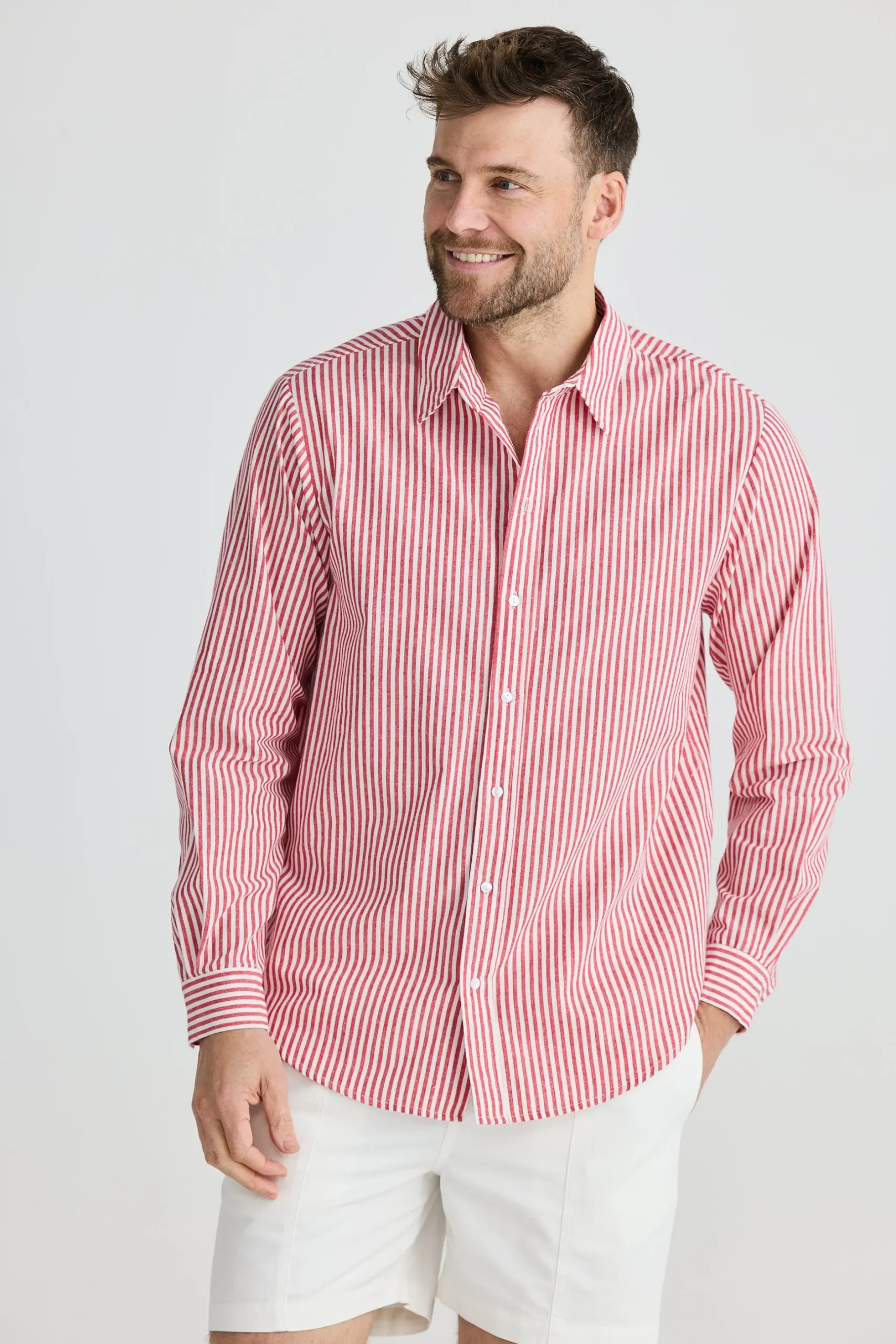 fossick_oxford_shirt_chil_2.webp Shirts-FOSSICK OXFORD SHIRT CHILLI STRIPE