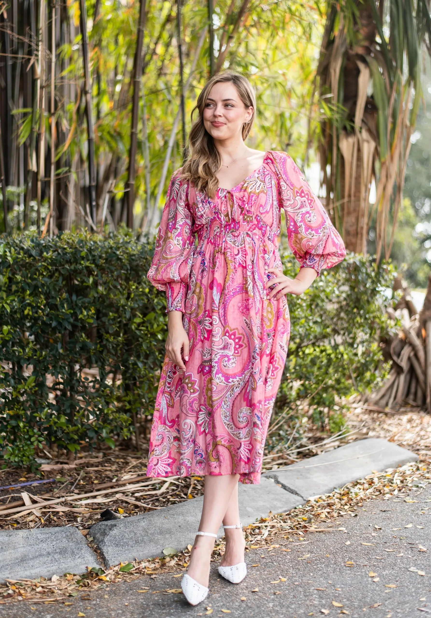 fria_hailey_midi_dress_pi_2.webp Dresses-FRIA HAILEY MIDI DRESS PINK PAISLEY
