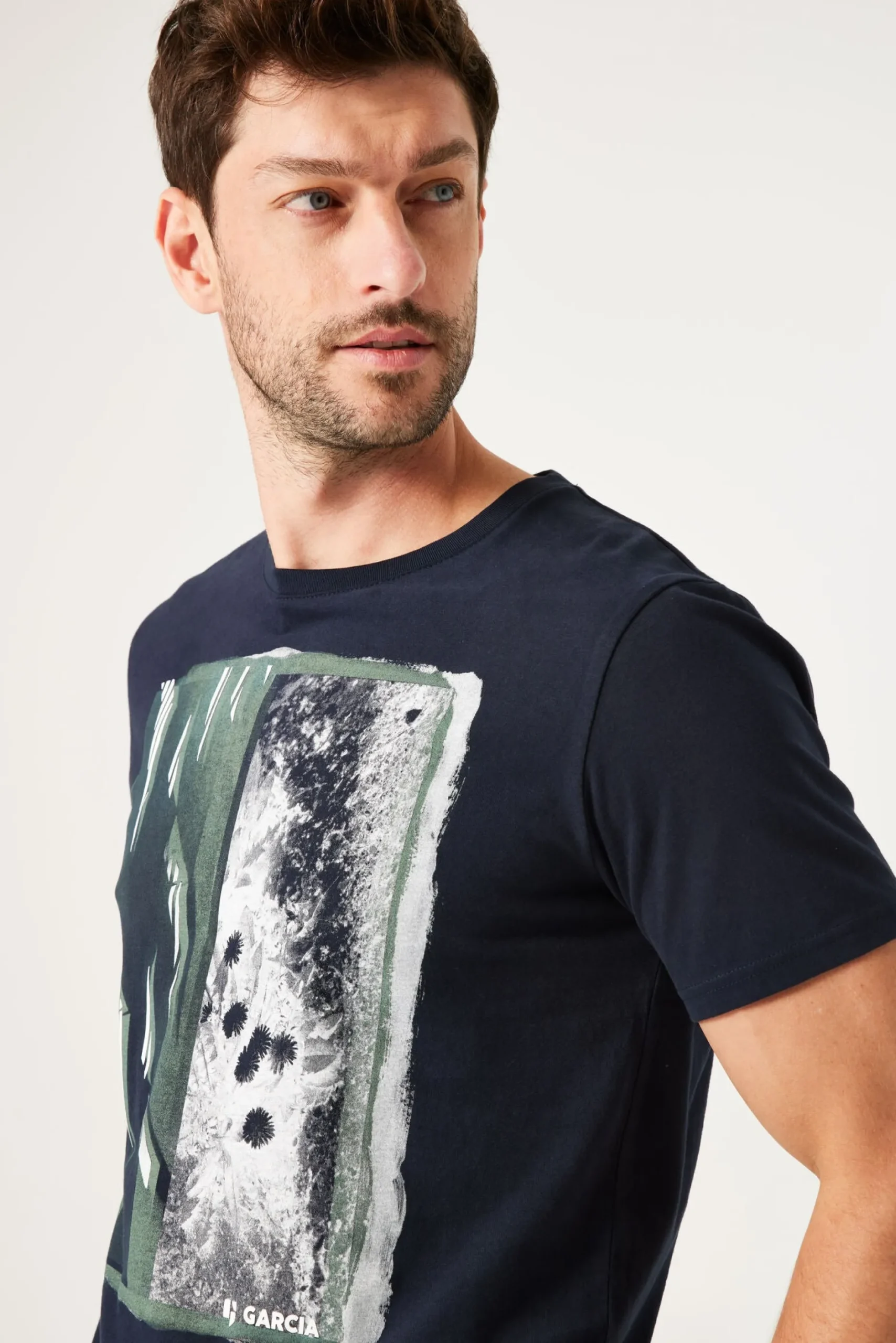 garcia_block_tshirt_dark__0.webp Tees & Tanks-GARCIA BLOCK T-SHIRT DARK BLUE