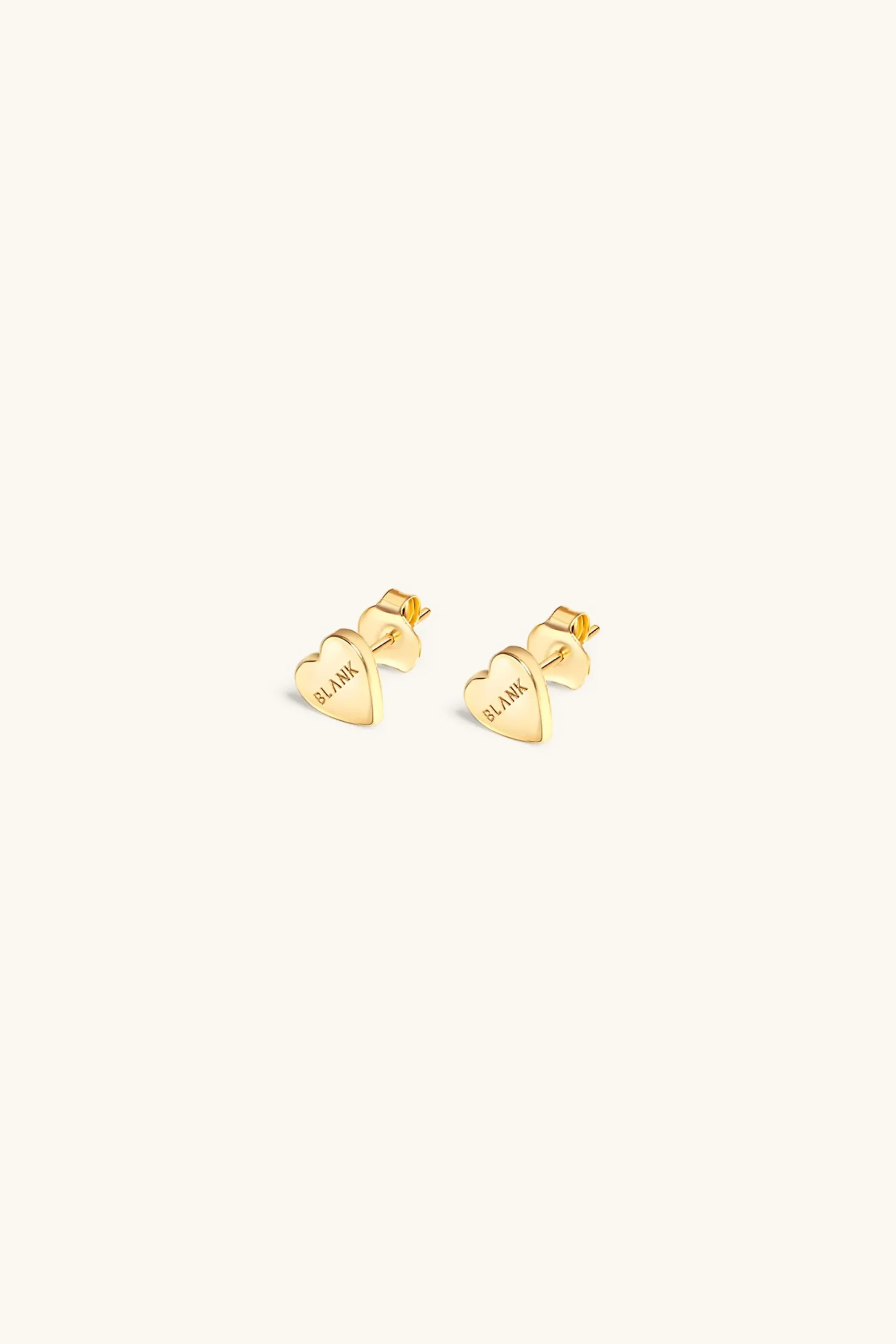 heart_stud_earrings_kt_go_1.webp 18Kt Gold Plated | Jewellery-BLANK SPACE. HEART STUD EARRINGS 18KT GOLD
