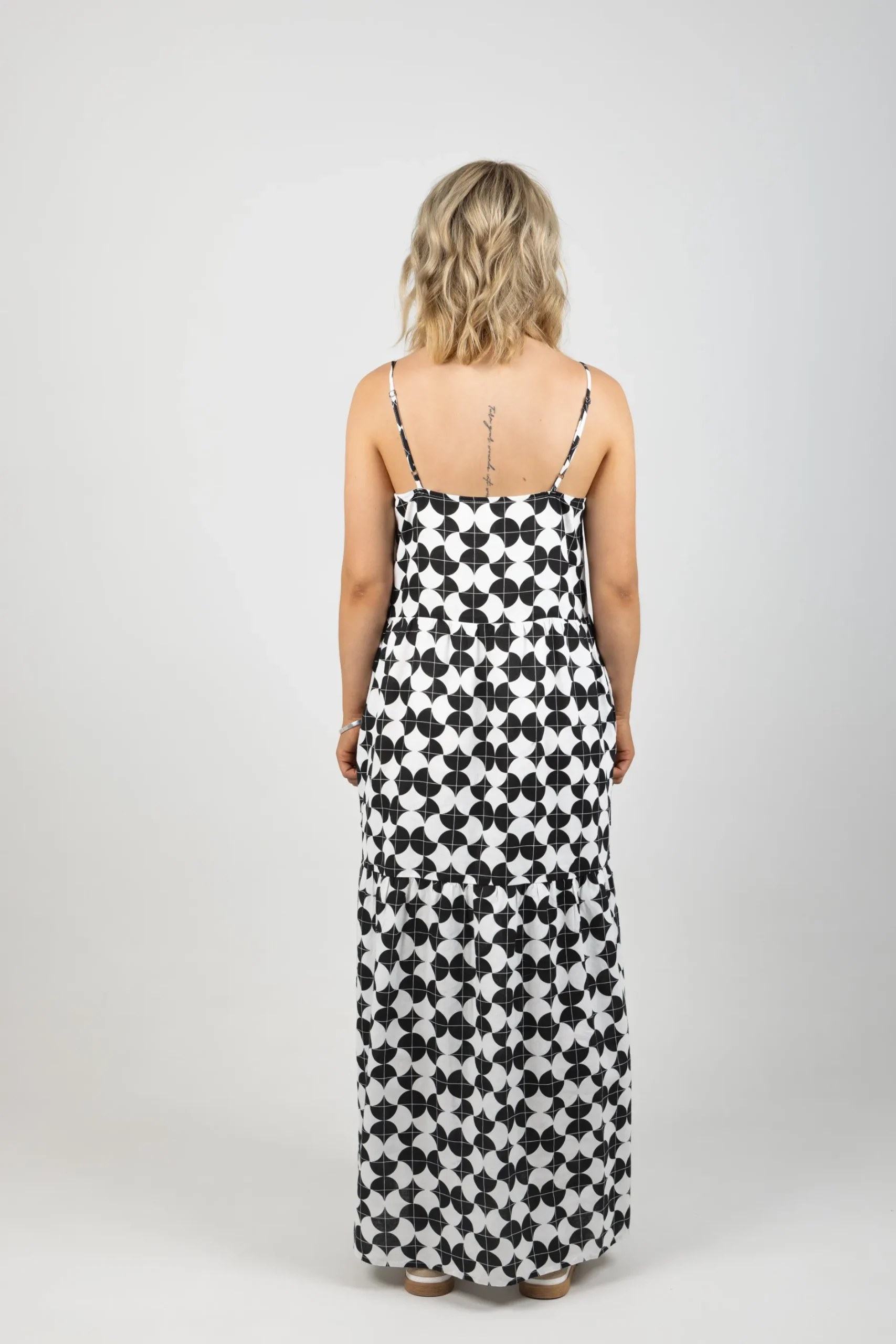 huffer_casa_resort_dress__4.webp Dresses-HUFFER CASA RESORT DRESS BLACK/WHITE