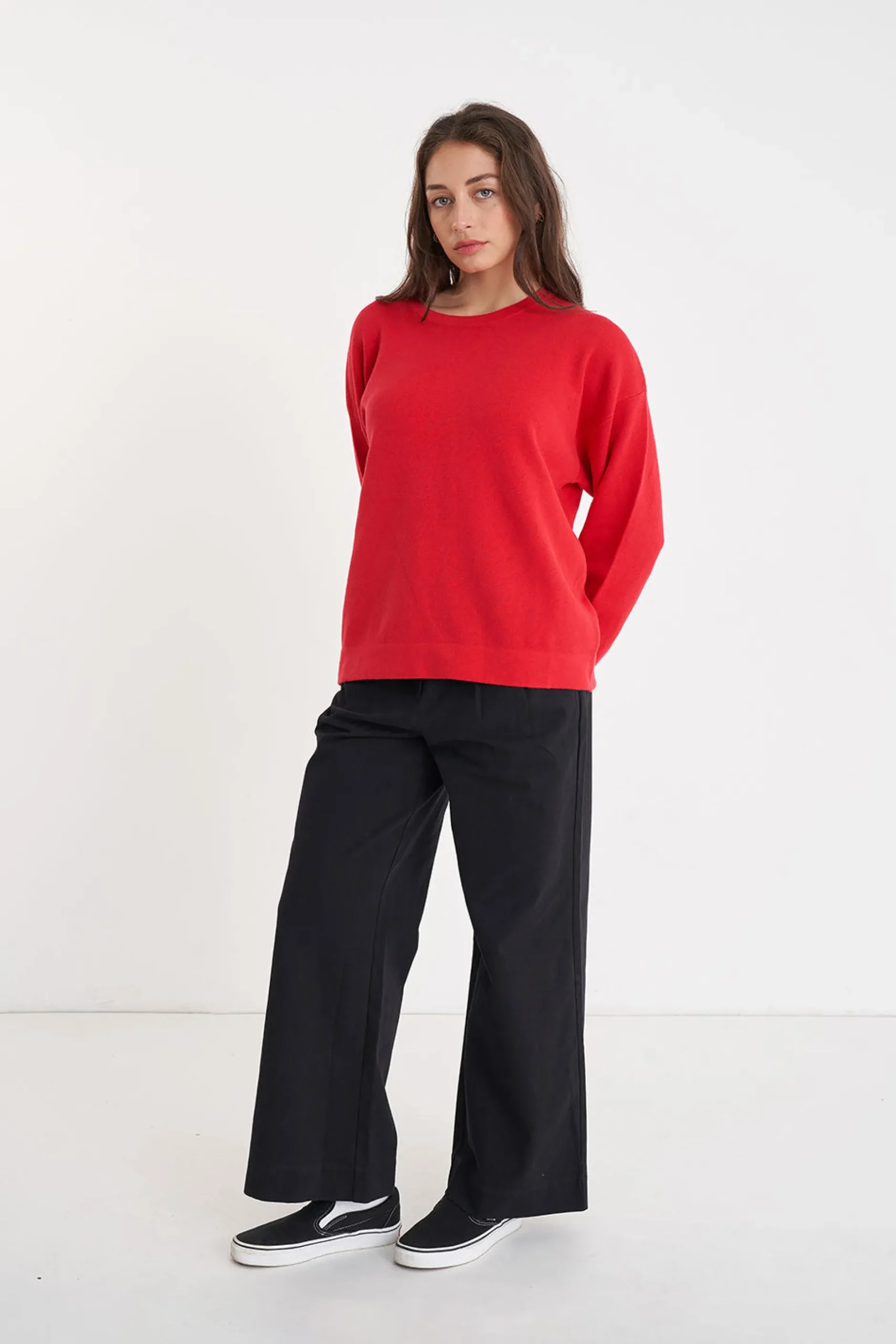 huffer_neve_crew_cherry_1.webp Sweaters & Knitwear-HUFFER NEVE CREW CHERRY