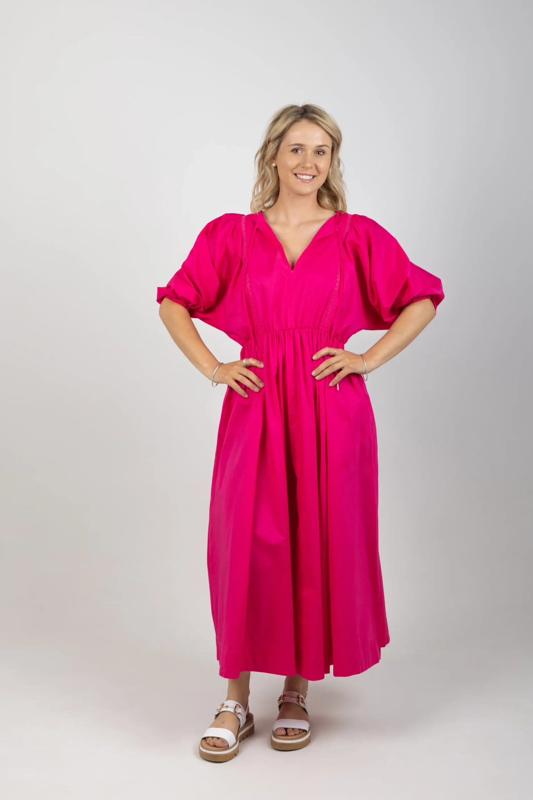 isle_of_mine_remi_maxi_ra_3.webp Dresses-ISLE OF MINE REMI MAXI RASPBERRY