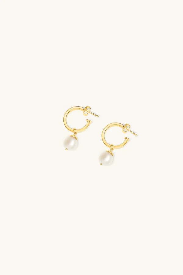 Freshwater Pearls | 18Kt Gold Plated-BLANK SPACE. PRETTY PEARL HOOP EARRINGS 18KT GOLD