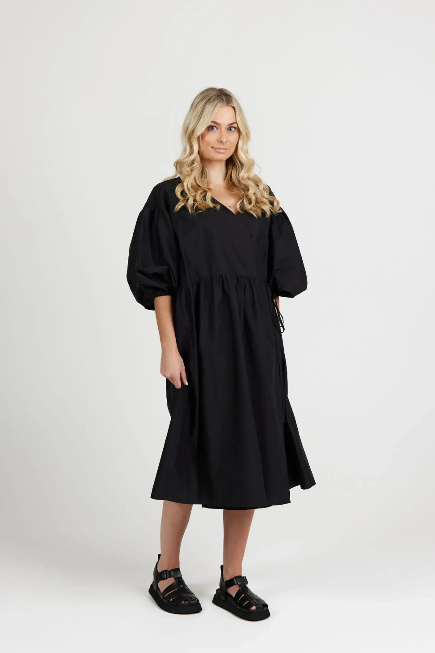 ricochet_cali_dress__blac_3.webp Dresses-RICOCHET CALI DRESS - BLACK (EXCLUSIVE TO BLANK SPACE)