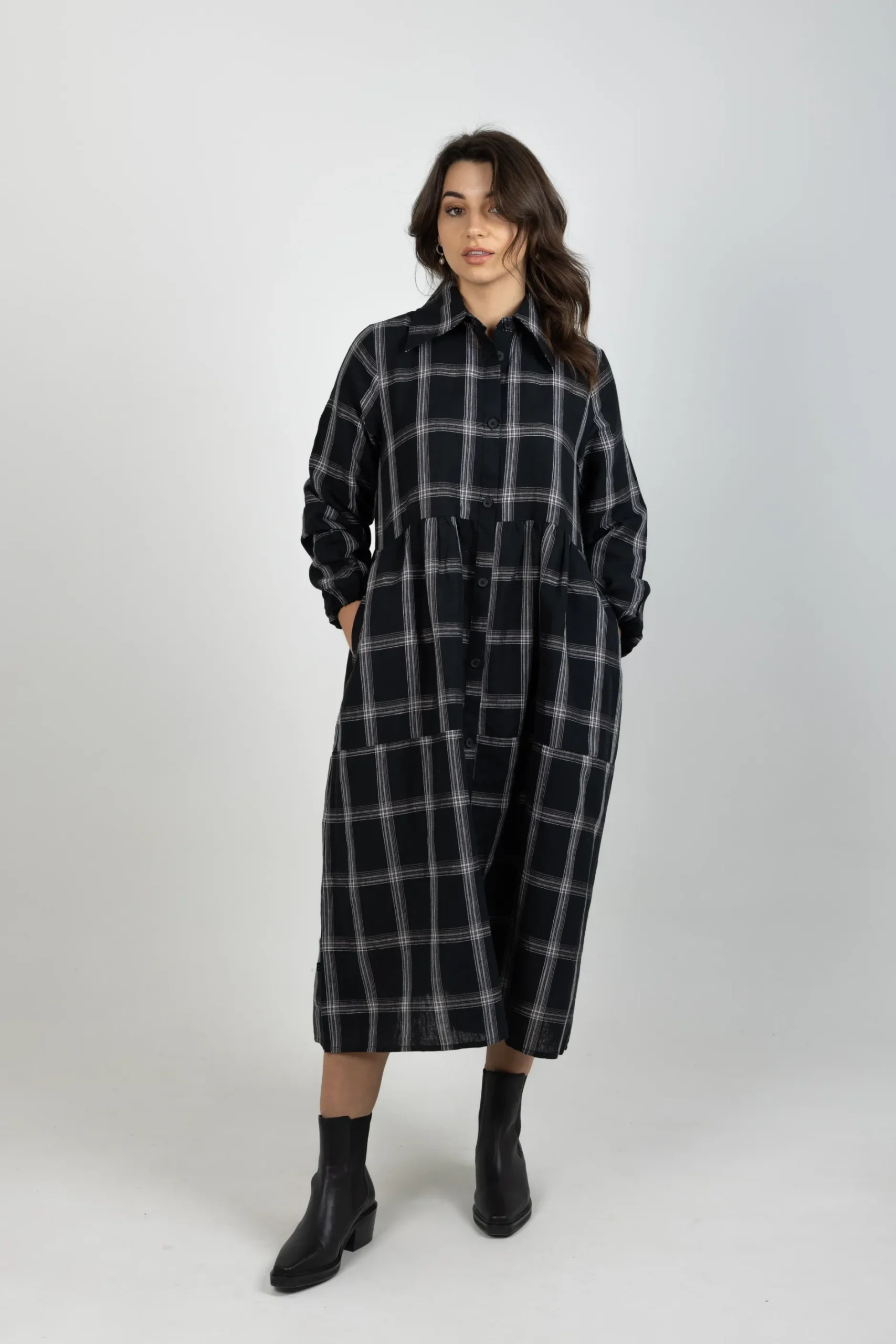 thing_thing_aleah_dress_b_1.webp Dresses-THING THING ALEAH DRESS BLACK PLAID