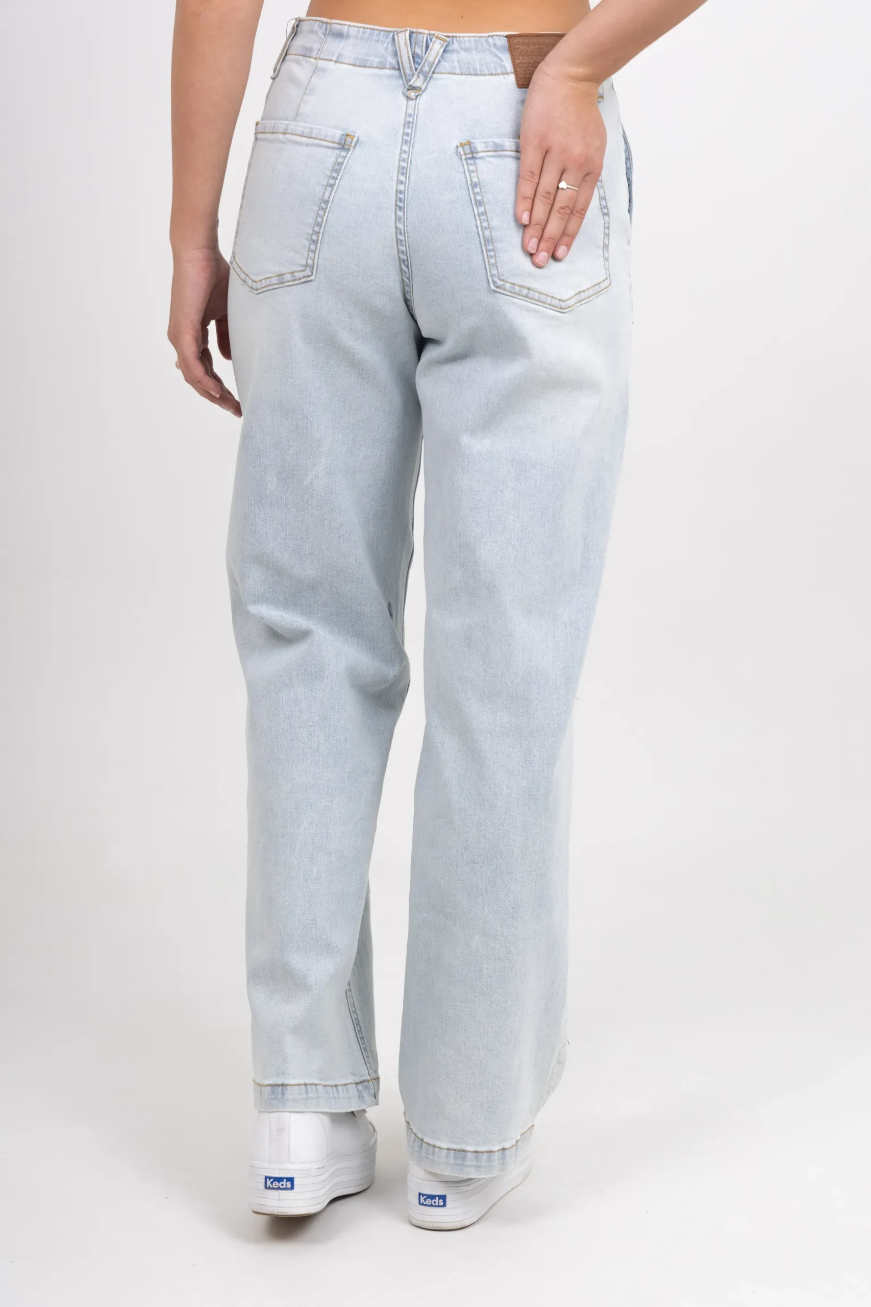 volcom__stoned_low_rise_j_4.webp Denim-VOLCOM 1991 STONED LOW RISE JEAN ALLOVER STONE LIGHT